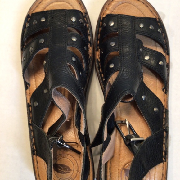 Nurture Black Leather Wedge Sandals Studded Shoes - Picture 8 of 11